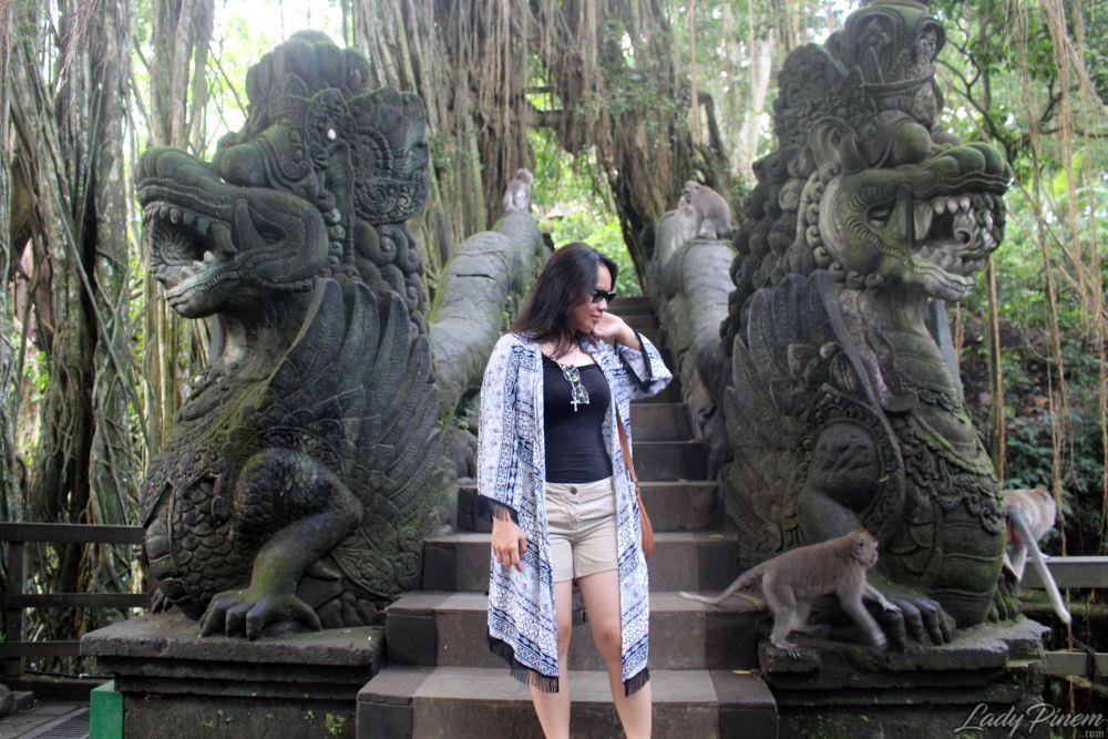 Sacred Monkey Forest Sanctuary Ubud Bali - 8