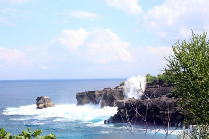 Blue Lagoon Nusa Ceningan Bali - 4